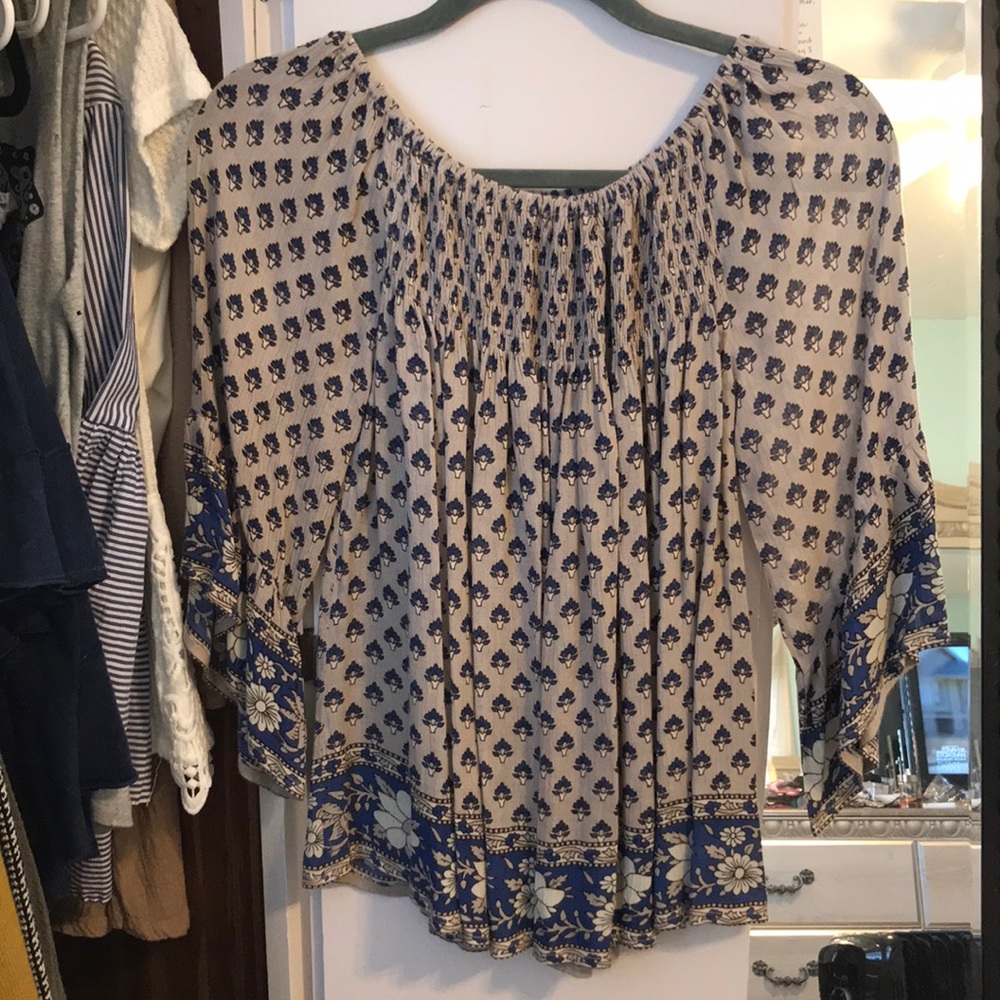 Flowy top